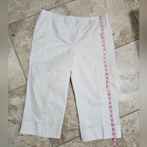 Ann Taylor Women 14 White Stretch Capri Pants Classic Cropped Trousers Summer - Picture 7 of 8